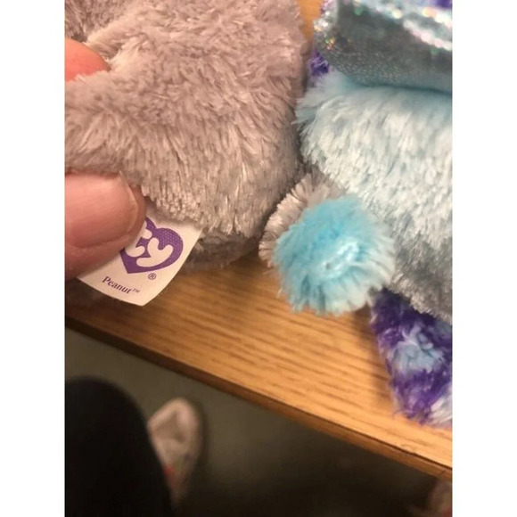 Lot Of 4 Ty Beanie Boos Kacey, Safari, Peanut, Oscar - Picture 7 of 9